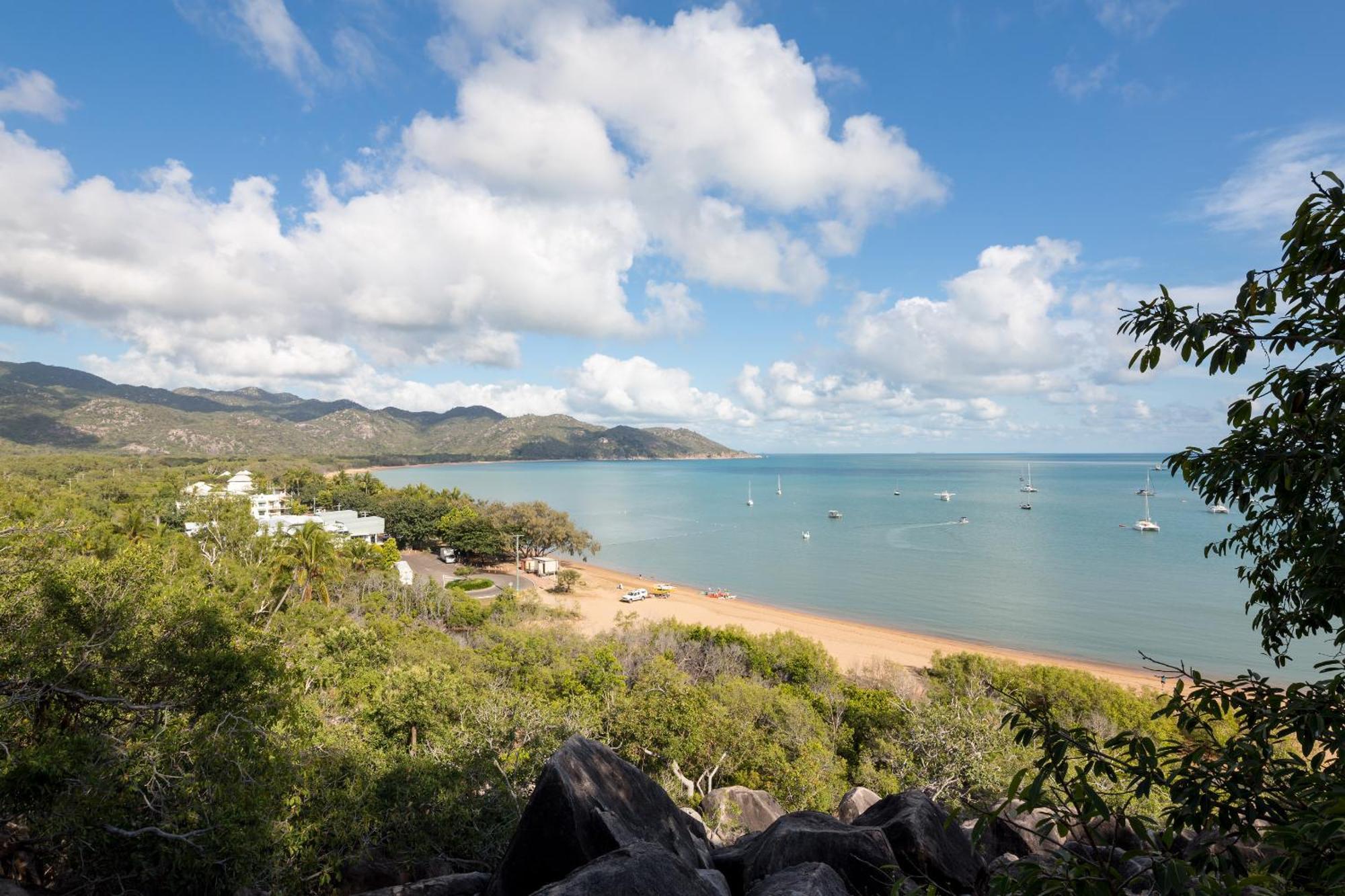 เซลส์ออนฮอร์สชูว Aparthotel Horseshoe Bay ภายนอก รูปภาพ